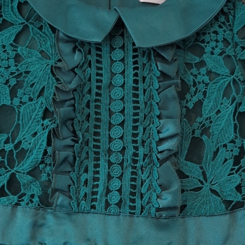 Elegant Green Lace Kids Dress - Picture 4 of 10